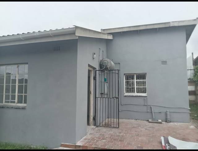 2 BEDROOM PROPERTY TO RENT IN MOUNTAIN RISE